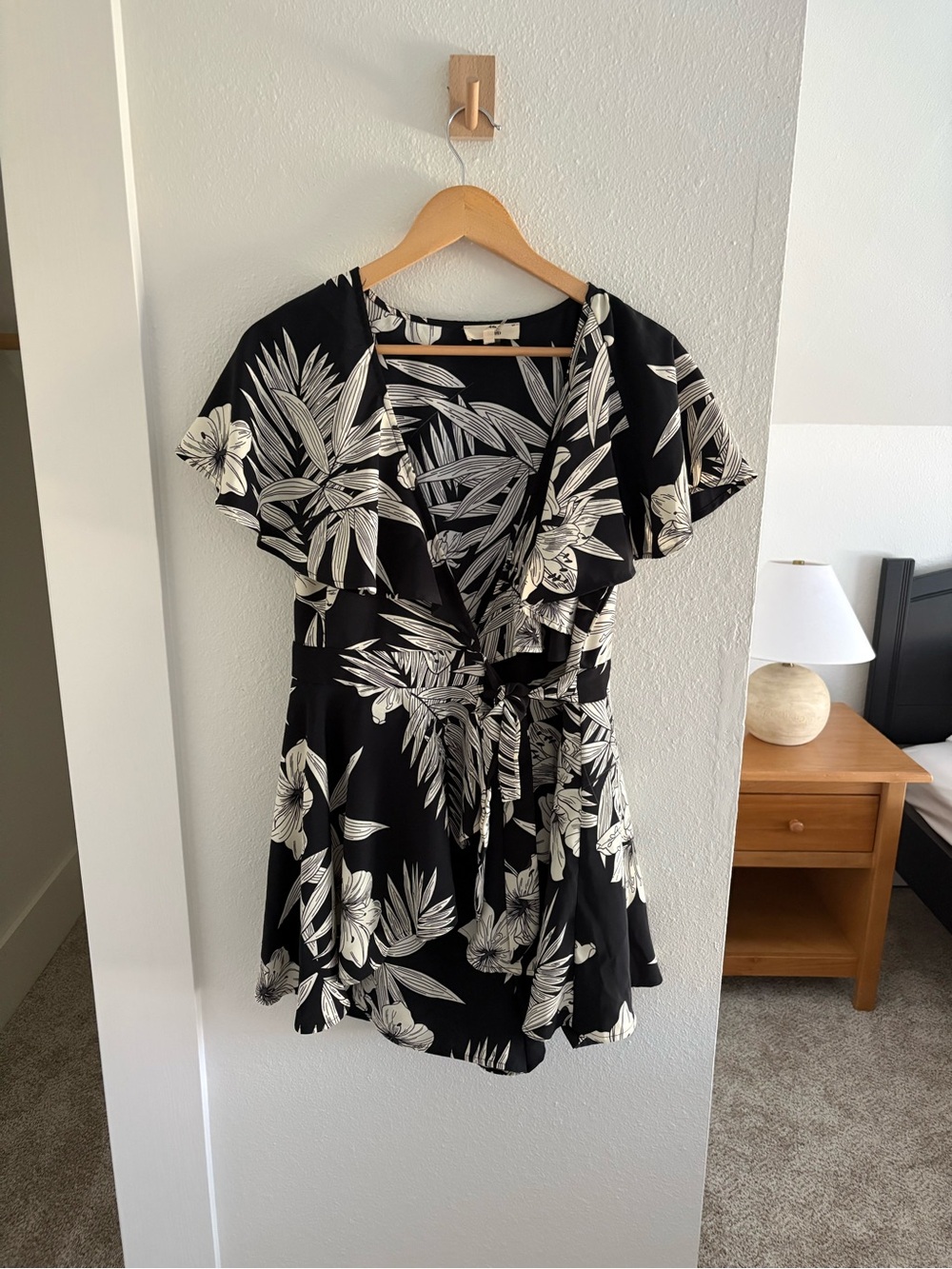 Entro Black & White Tropical Wrap Dress ROMPER